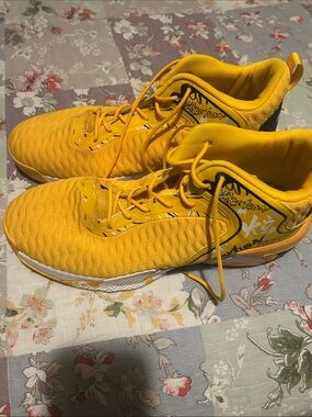 Yellow Athletic Basketball Shoes
